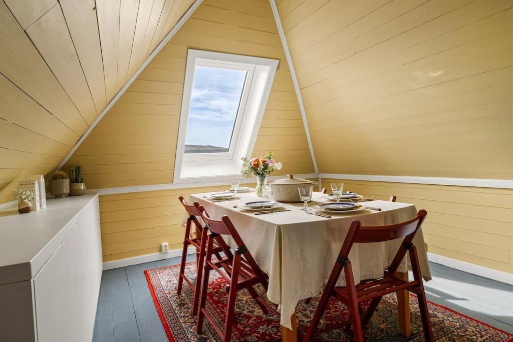 Det Lille Rode Huset Ved Floibanen Vila Bergen Exterior foto